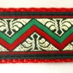 1QR550 Red and Green Zig Zag